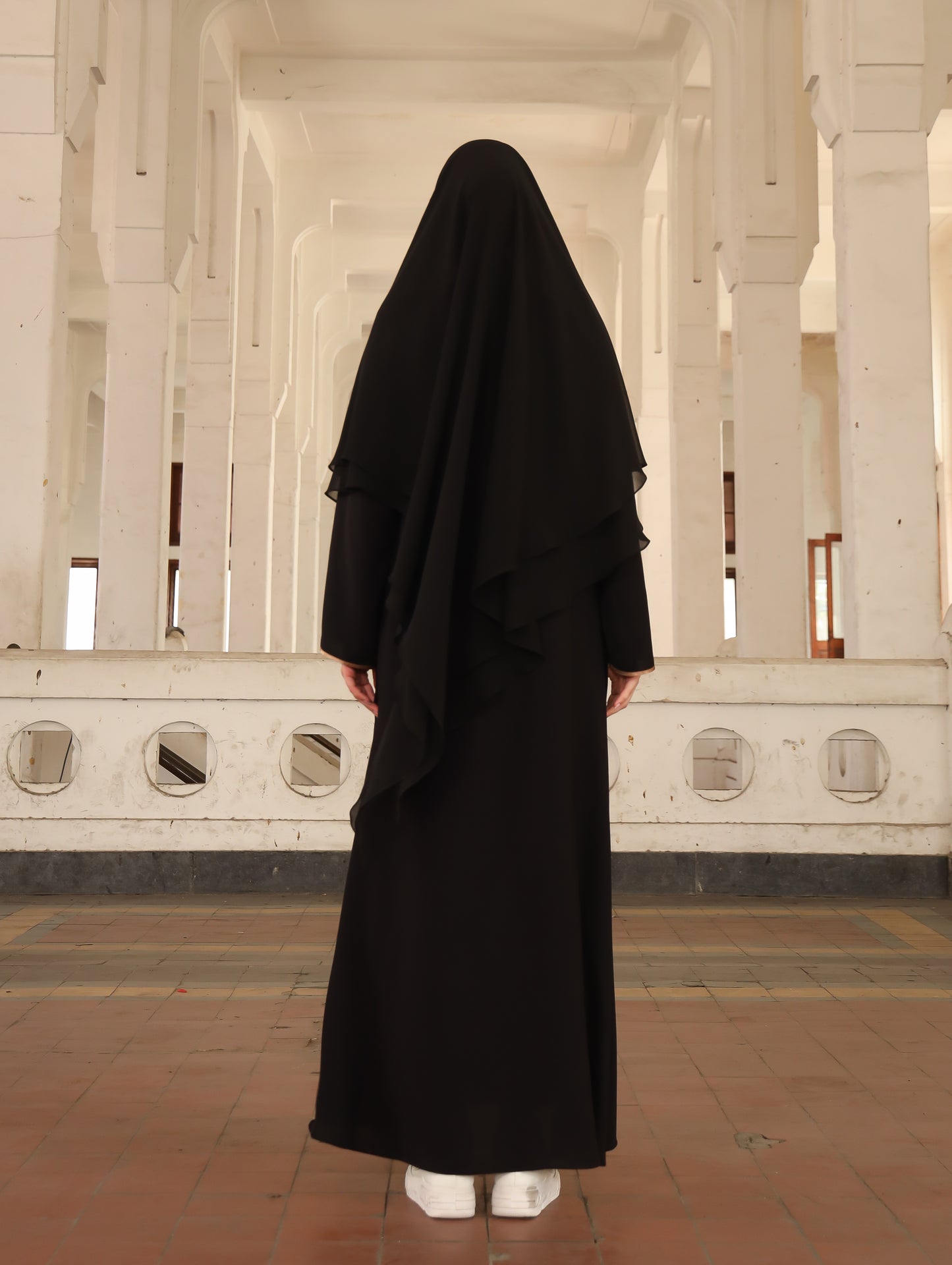 Abha Abaya - Black Antique
