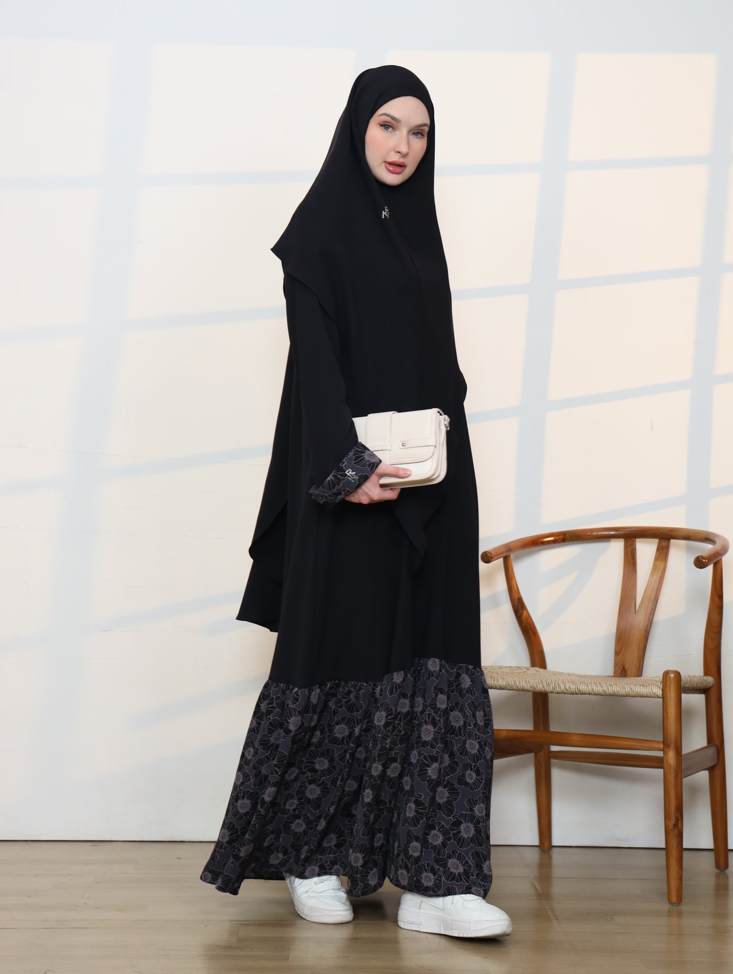 Granada Abaya - Black Blue Mirage
