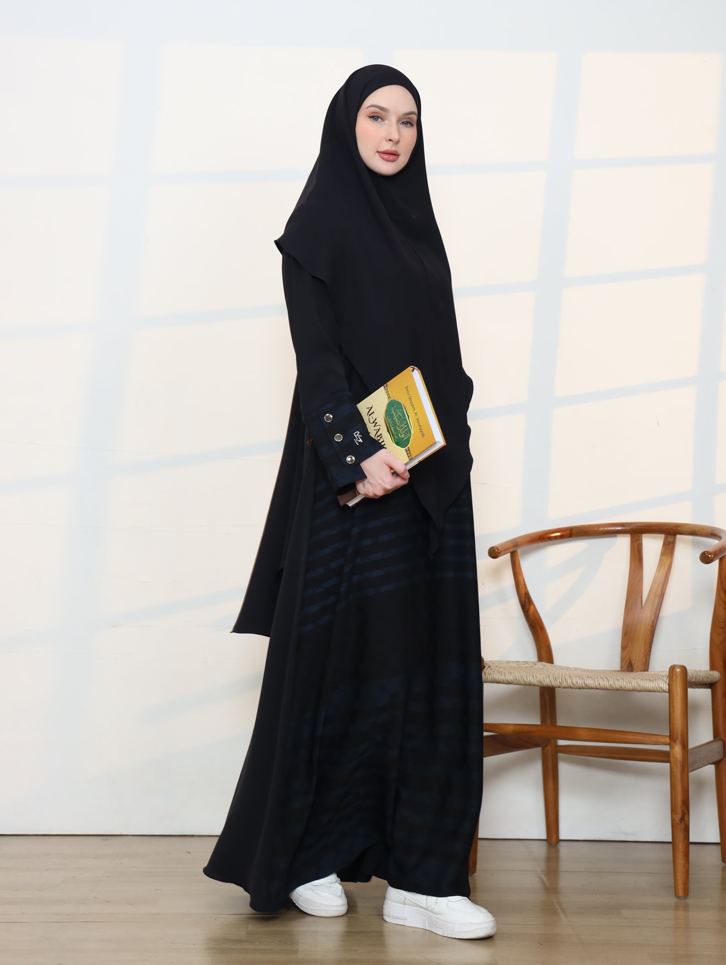 Sevilla Abaya - Black Peacock Blue
