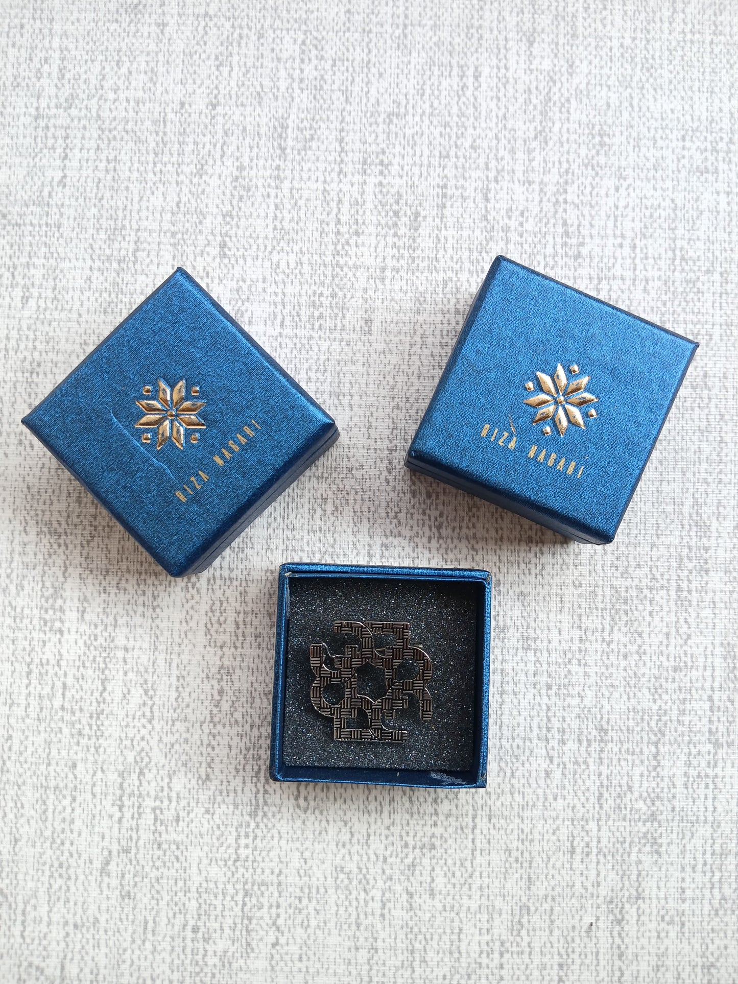 Rinari Brooch - Gunmetal