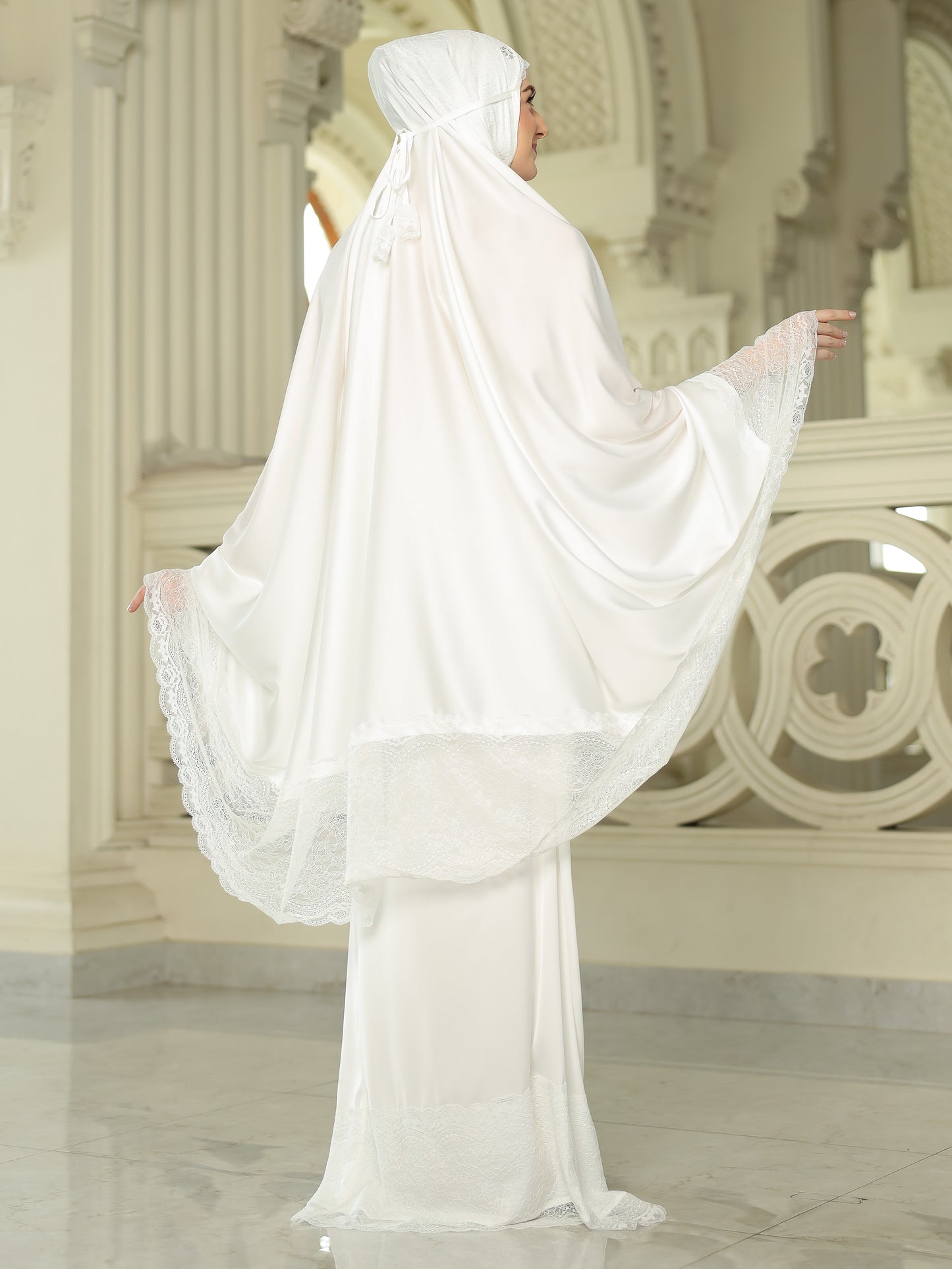 Lace Prayer Robe - Classy White