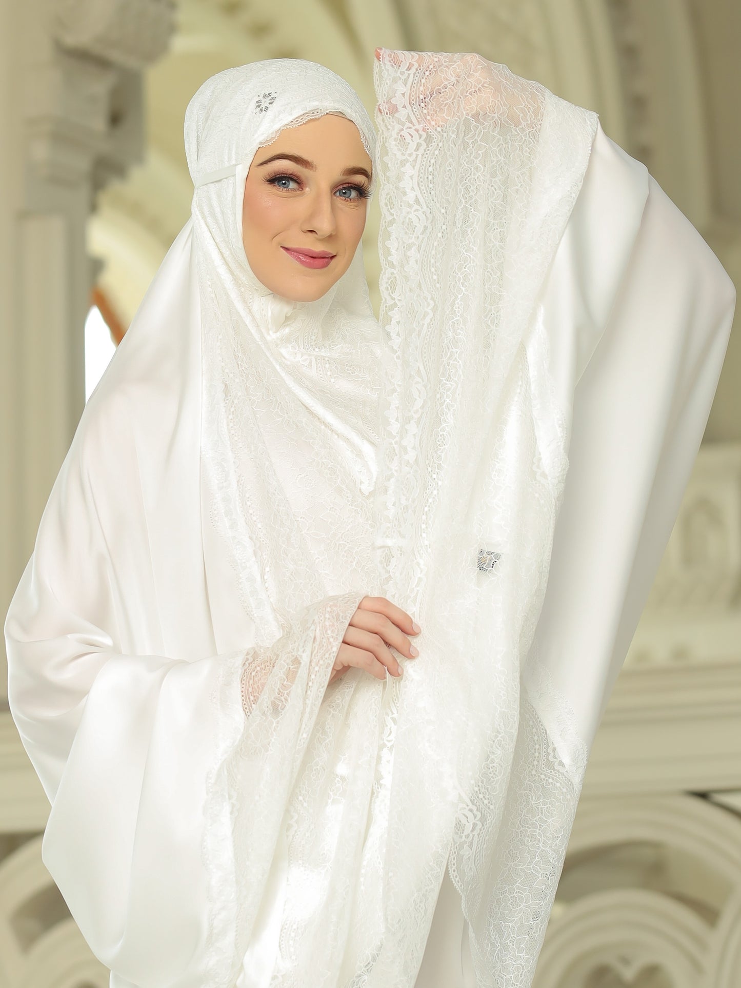 Lace Prayer Robe - Classy White