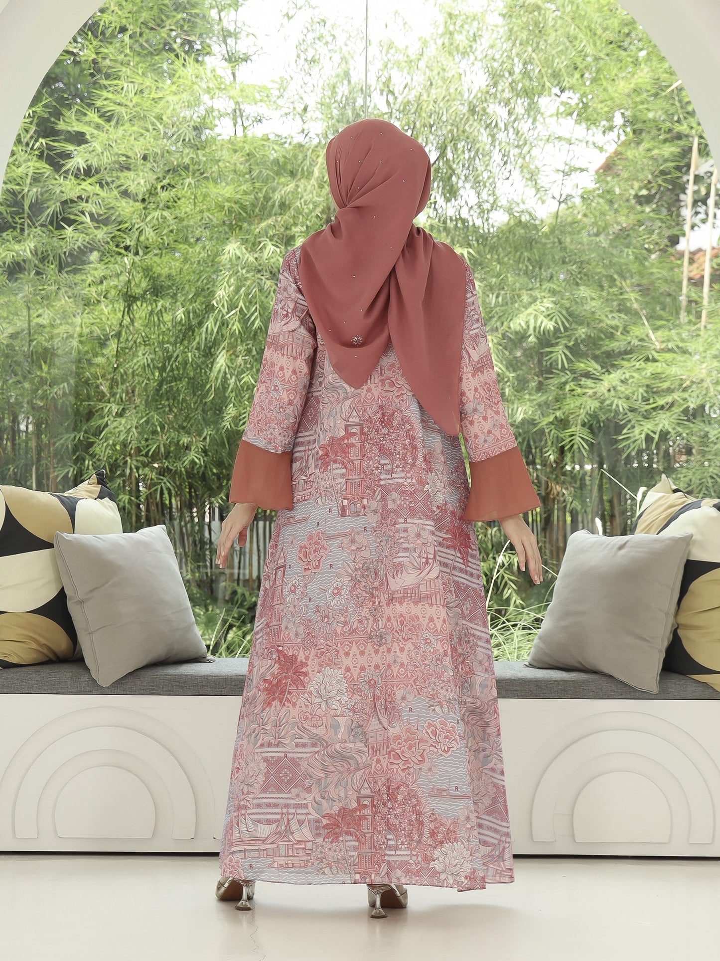 Elok Dress - Cherry