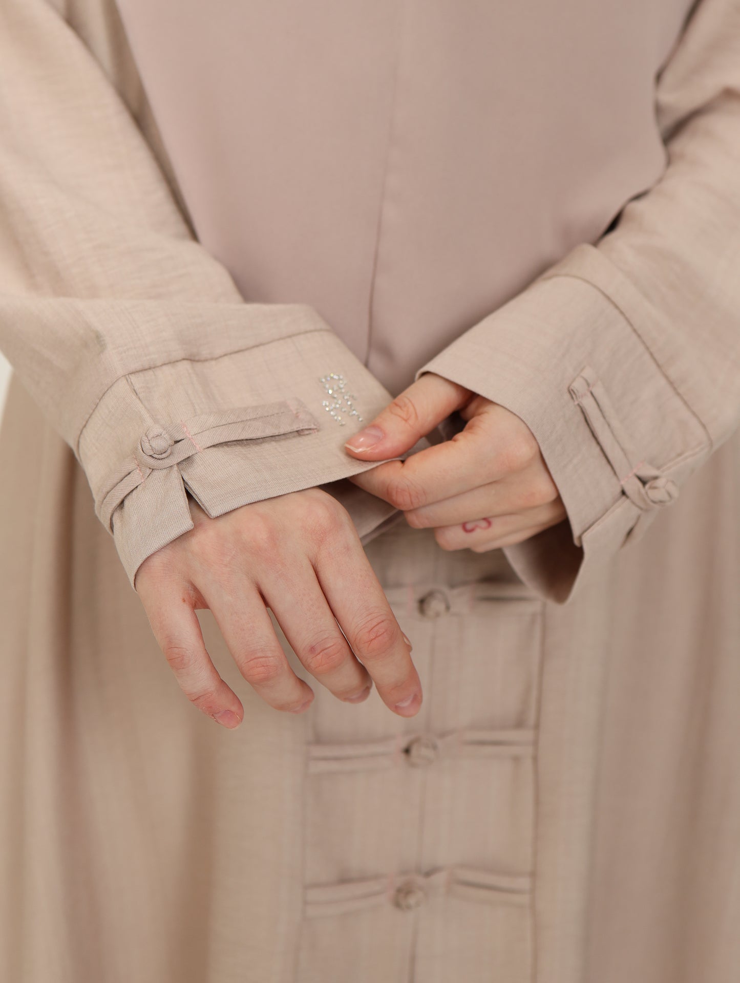 Lily Abaya - Peach Fuzz