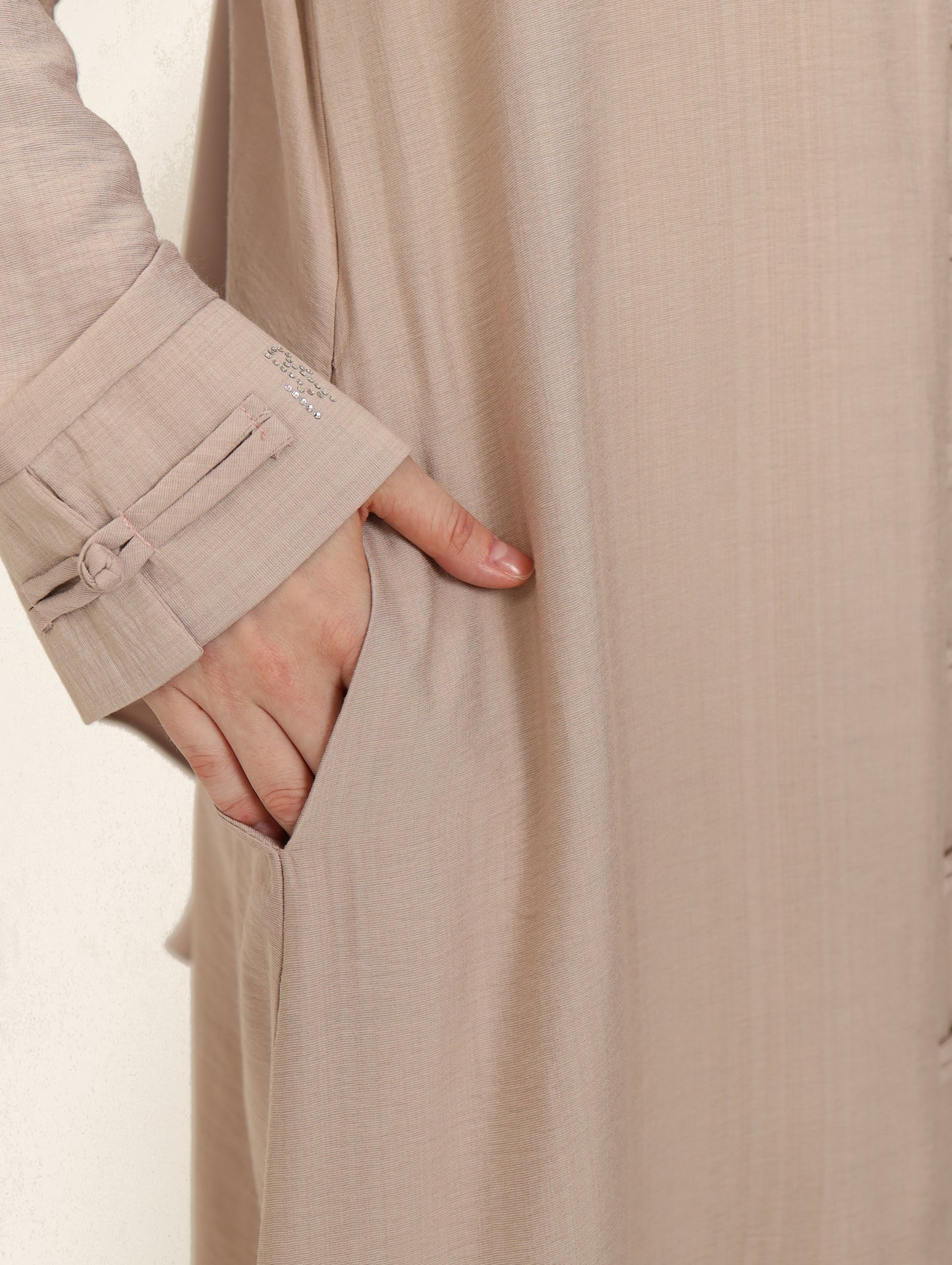 Lily Abaya - Peach Fuzz