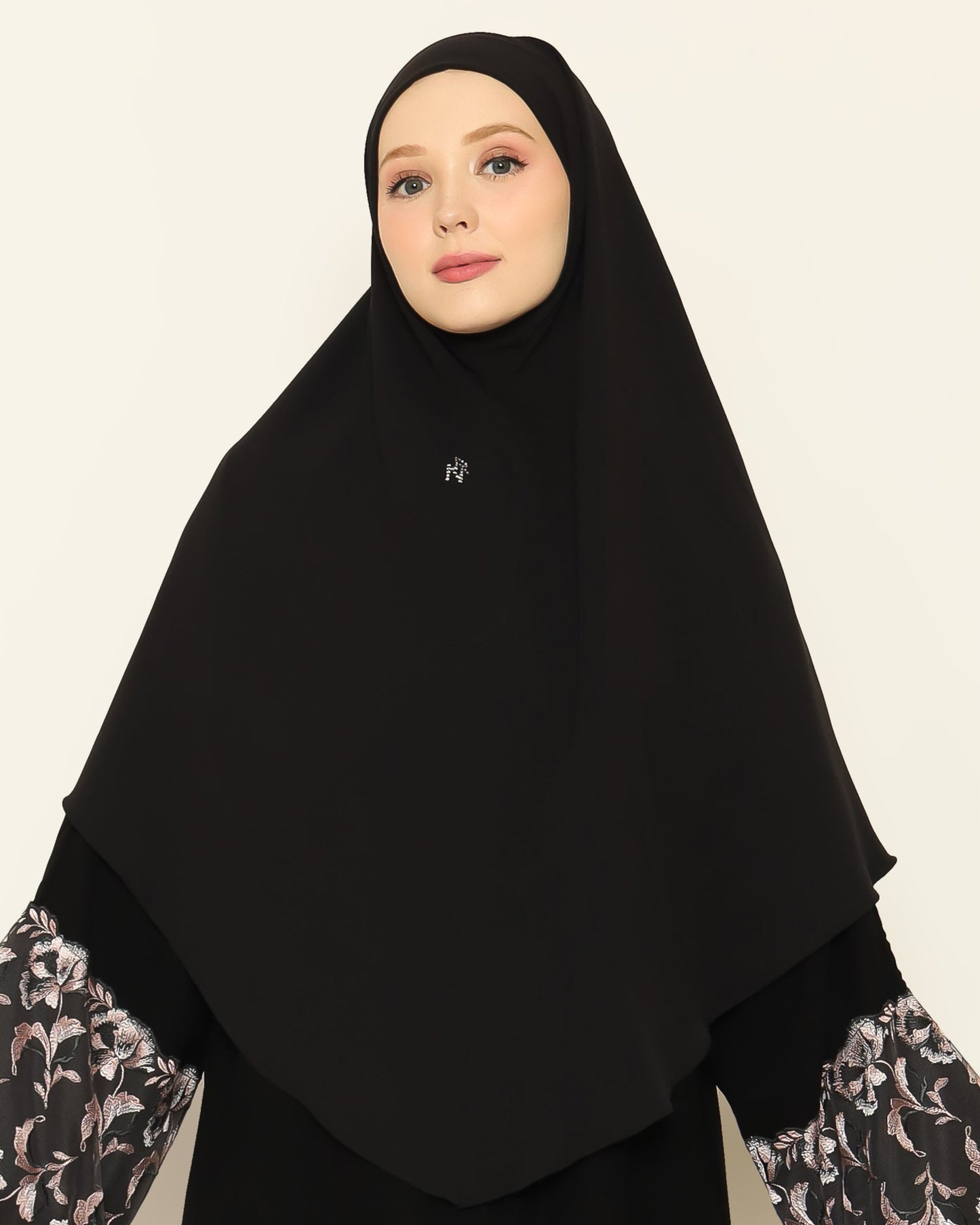 Balqis Khistan - Black