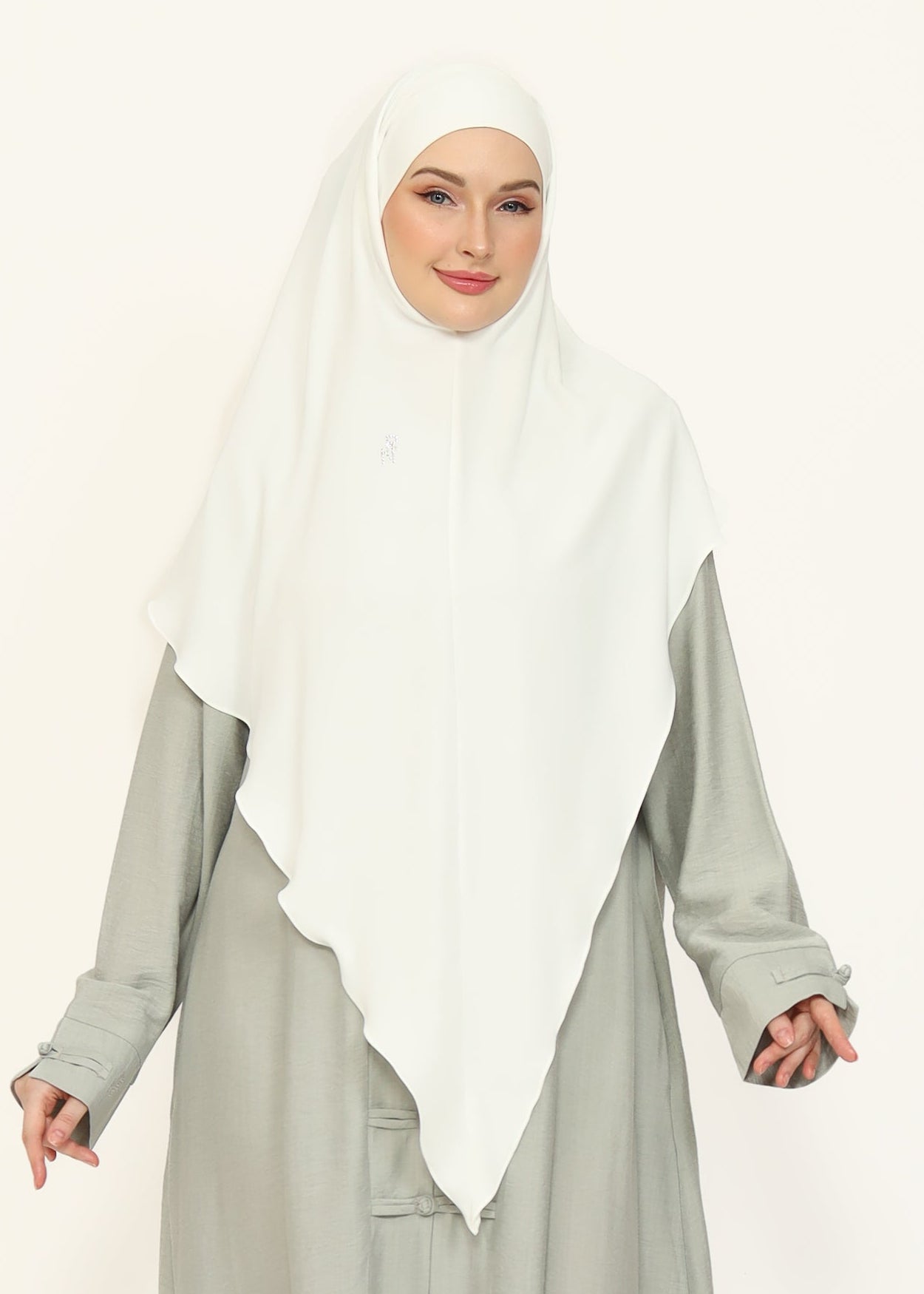 Eshal Khiban -  Off White