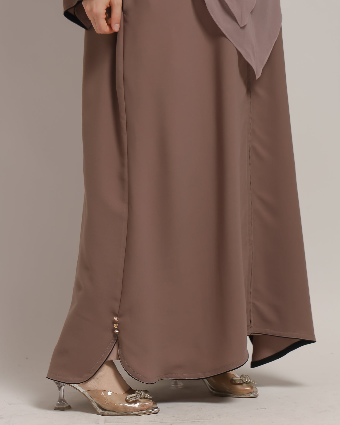 Zhafira Abaya -  Mocha Mousse