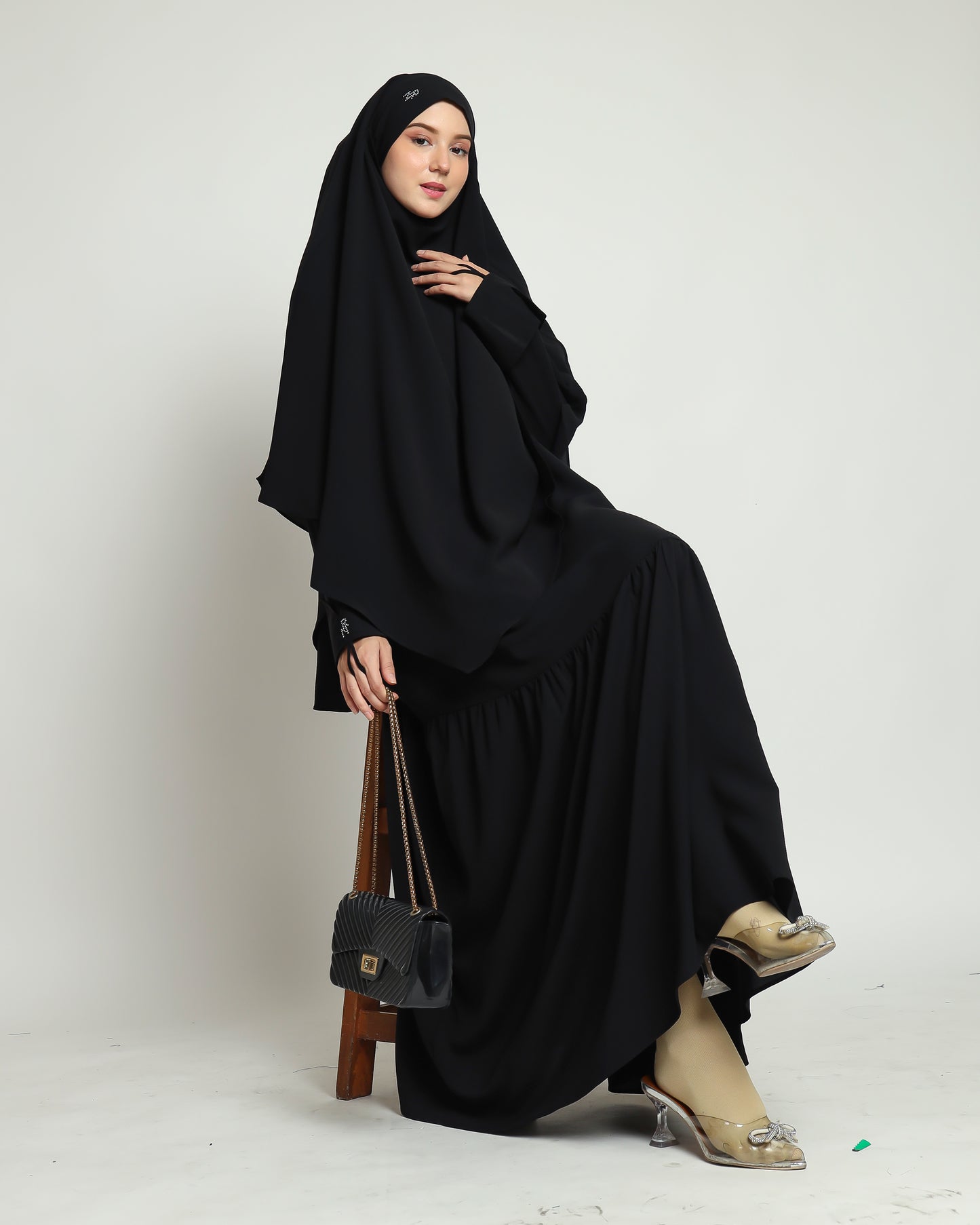 Madinah Abaya - Black