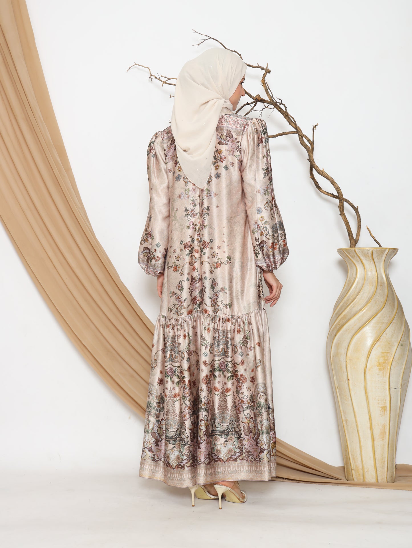 Mande Dress - Latte