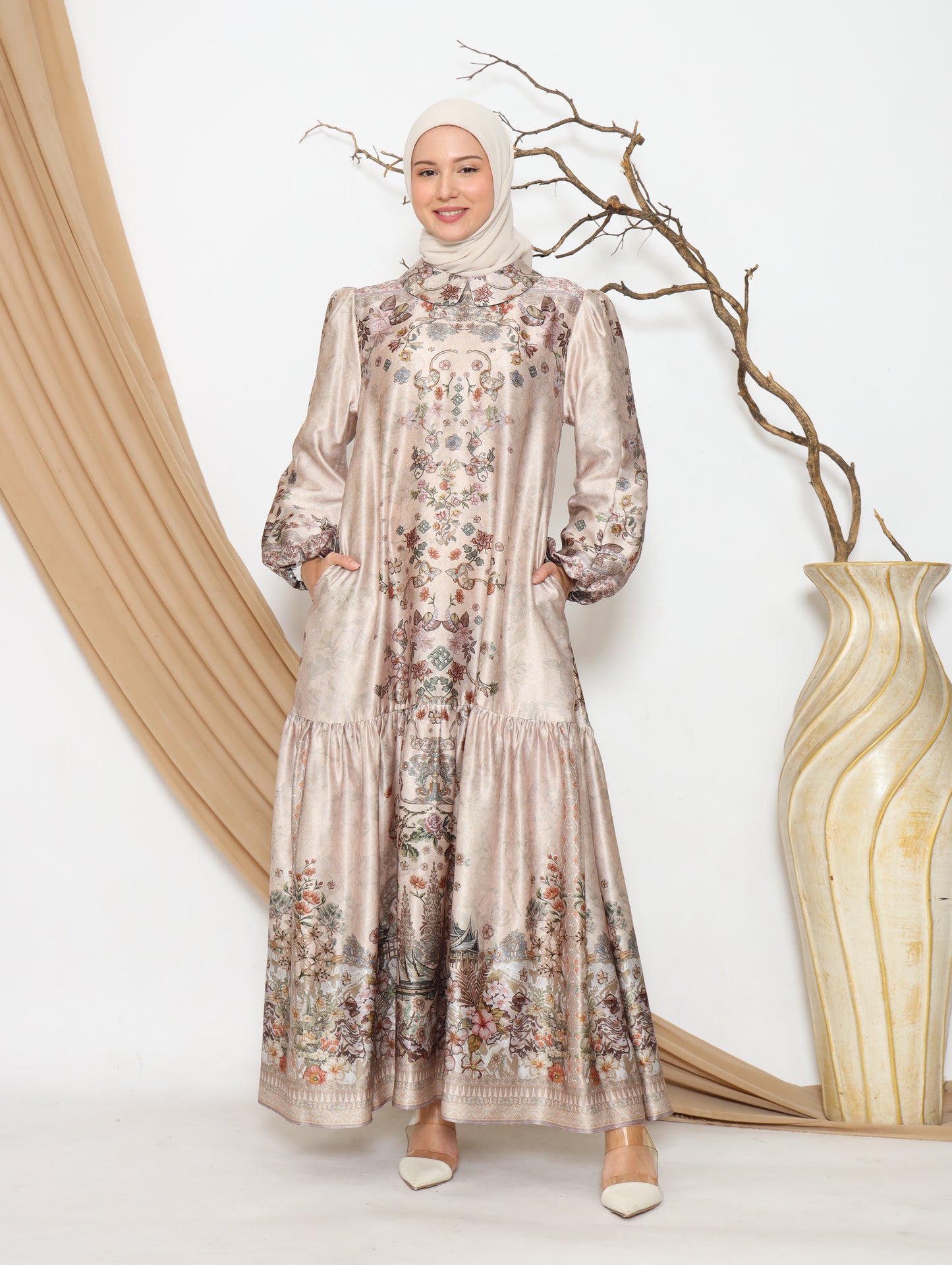 Mande Dress - Latte