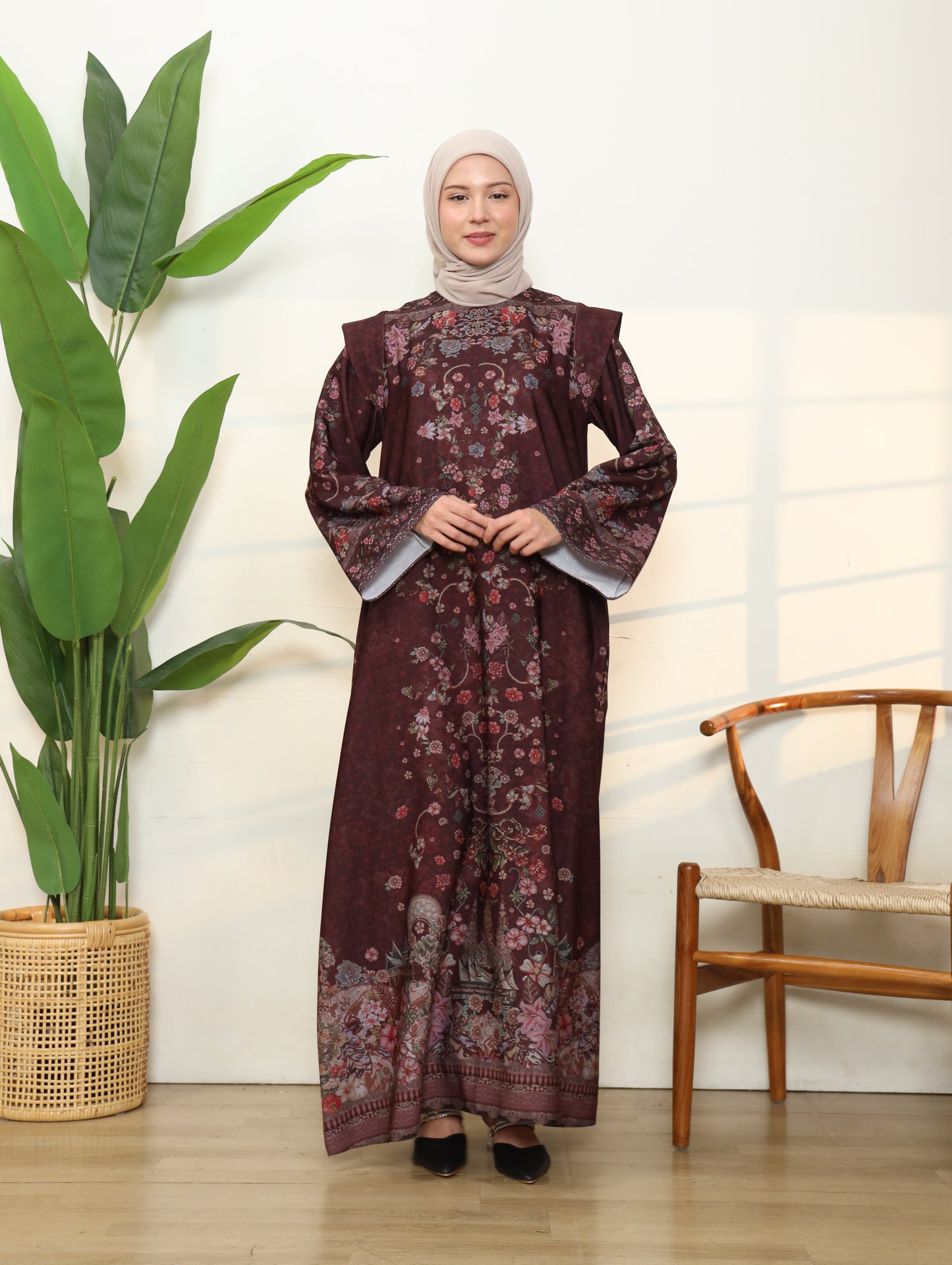 Takana Dress - Maroon