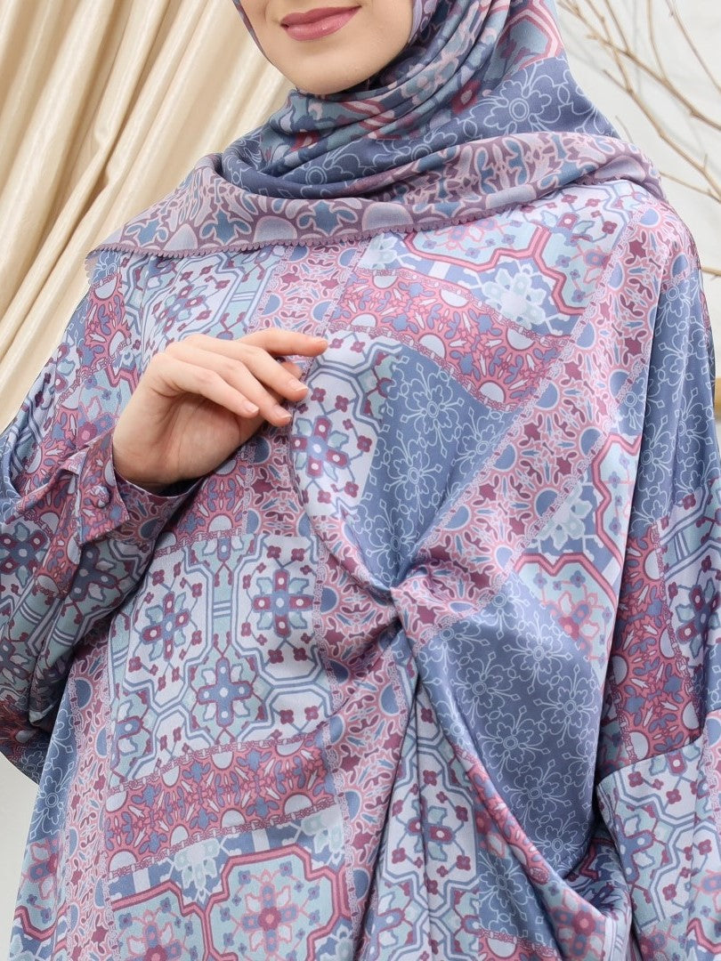 Hadiqah Kaftan - Deep Water