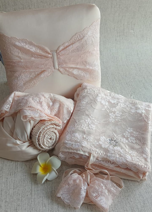 Lace Prayer Robe - Candlelight Peach