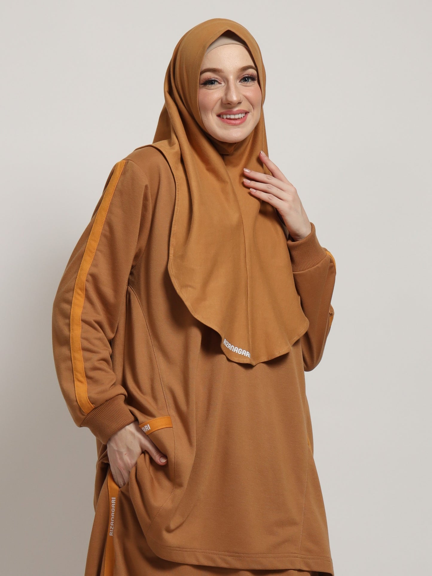 Clicker Top - Mocca Brown